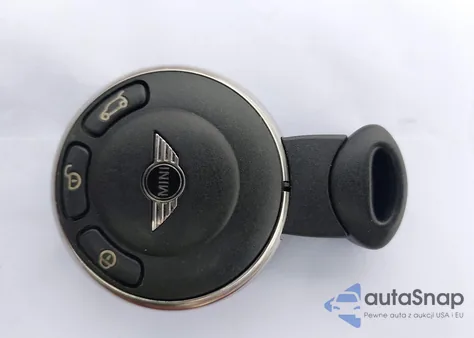 2016 Mini Countryman Cooper z USA, uszkodzony, nr VIN WMWZB3C54GWR47170